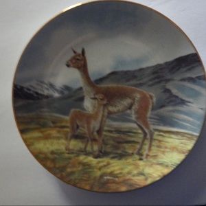 WS George Collector plate from the Endangered Species series.